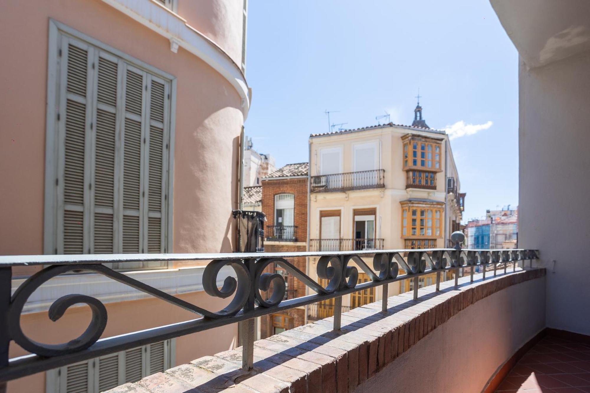 Chinitas Urban Apartments Малага Екстериор снимка